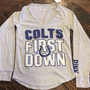 Like new PINK Colts themed thermal shirt